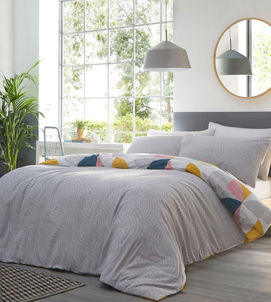 bedding-Ari