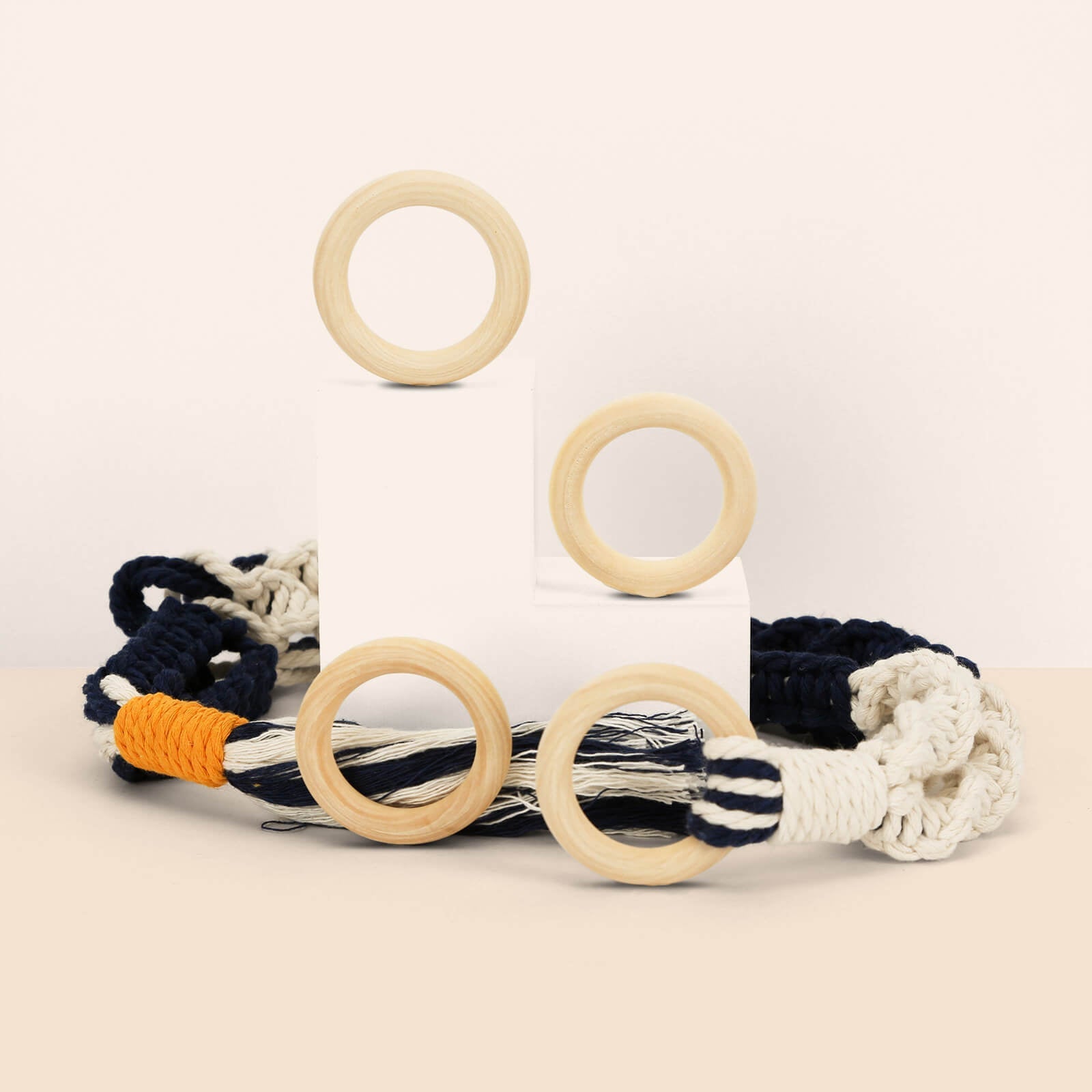 INFUNLY 5 Set Oceaan Thema DIY Macramé Kit voor Beginners Volwassenen Kleurrijke Macrame Polsband Sleutelhanger Kits Boho Koord Knopen Kit met Video INFUNLY 5 Set Oceaan Thema DIY Macramé Kit voor Beginners Volwassenen Kleurrijke Macrame Polsband Sleutelhanger Kits Boho Koord Knopen Kit met Video